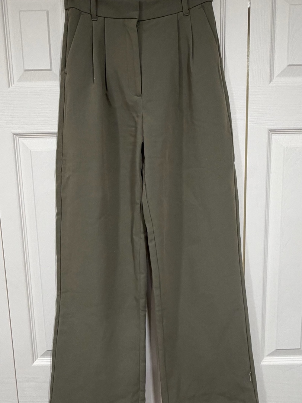 Abercrombie & Fitch Olive Wide-Leg Dress Pants